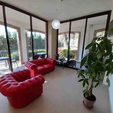 فندق Il Boschetto 3*
